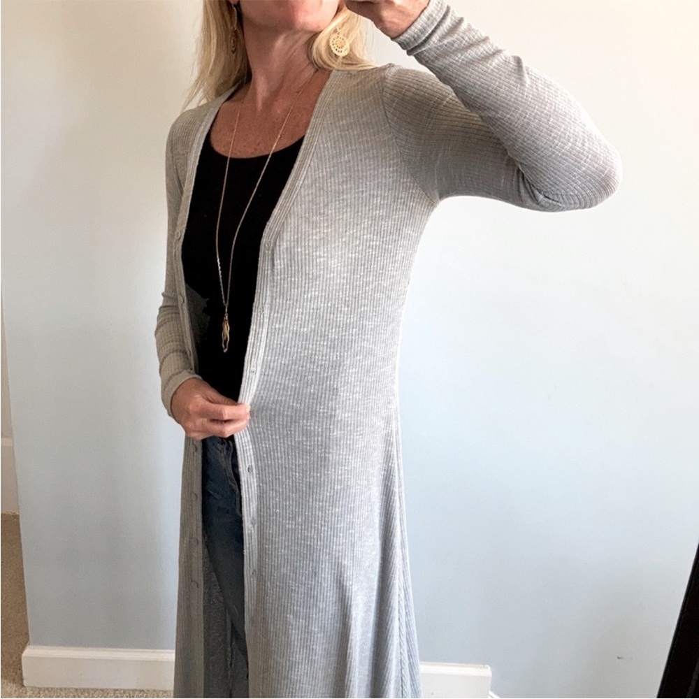 Ribbed Texture Long, V Neck Button Front Cardigan - Picture 4 of 8